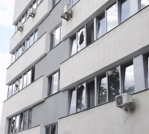 Палац «Україна» вдруге за час повномасштабної війни зазнав пошкоджень