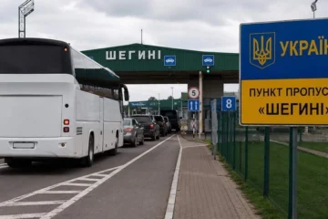 Улітку автобуси зможуть перетинати кордон через «Шегині»