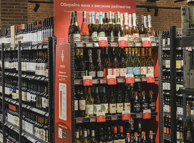 Радять понад 60 мільйонів користувачів: як Vivino спрощує вибір вина в «Сільпо»