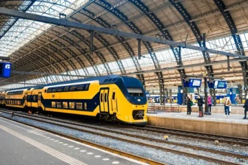 Нідерланди запустили безлімітний залізничний проїзний за 49 євро на місяць