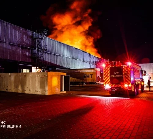 У Харкові росіяни вдарили по хабу Укрпошти