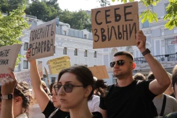 У Києві відбудеться протестна хода. Її організатор пропонує дати Федорову рік на проведення реформ