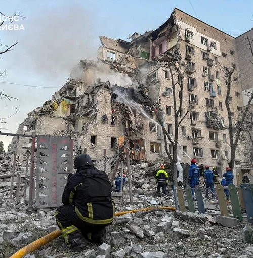 Росія масовано атакувала Київ: понад 10 загиблих та майже сотня постраждалих
