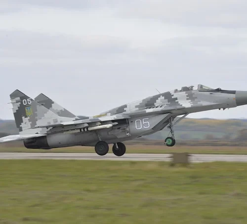 На Одещині розбився винищувач МіГ-29: пілот встиг катапультуватися