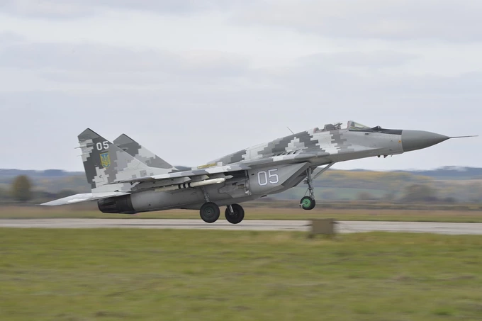 На Одещині розбився винищувач МіГ-29: пілот встиг катапультуватися