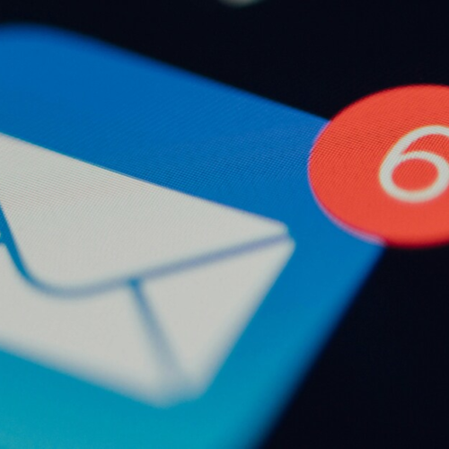 Жителі Польщі отримуватимуть SMS про підняття винищувачів під час російських обстрілів України