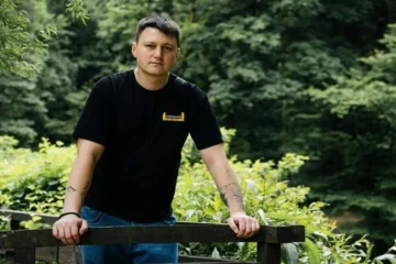 Артур Дронь завершує нову книжку «Лікарня святого Пантелеймона» з трилогії про військовий досвід