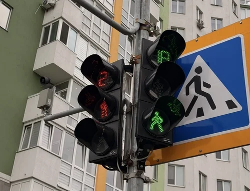 Понад 70% світлофорів Києва забезпечили автономним живленням