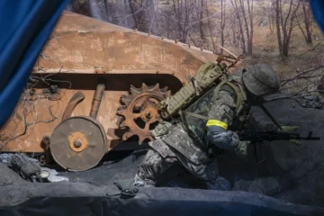 500 артефактів російсько-української війни оцифрують у 3D-форматі