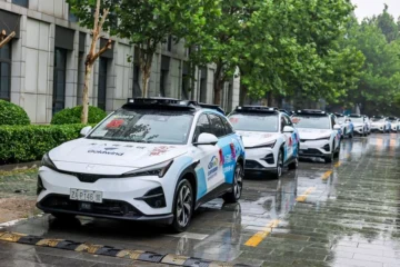 Uber планує запустити дві тисячі безпілотних таксі в Європі