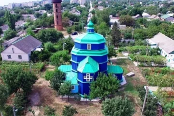 На Херсонщині внаслідок російського обстрілу згоріла дерев’яна церква 18 століття