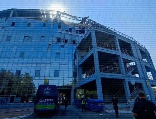 Росія вдарила по стадіону «Чорноморець» у центрі Одеси: постраждала людина