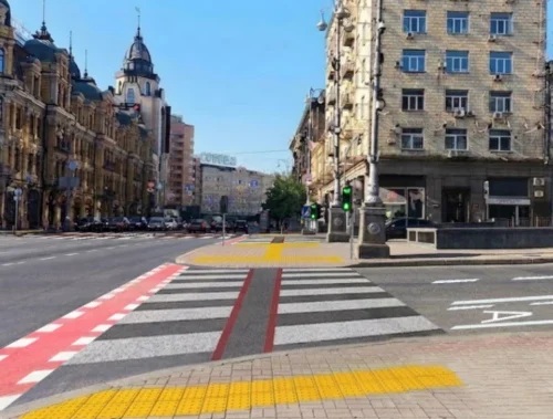 Усі підземні переходи через ТРЦ «Метроград» у Києві продублюють наземними
