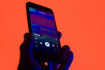 Spotify позначатиме ШІ-виконавців та прибере їхню музику з рекомендацій