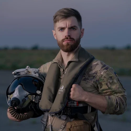 У Києві пропонують перейменувати вулицю на честь пілота «Джуса»