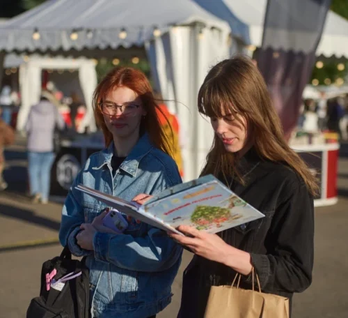 Замість «Книжкової країни» проведуть книжкові події в різних книгарнях Києва