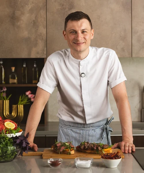 Сети від шефів, винний pairing і коктейлі. У Києві місяць працюватиме тимчасовий ресторан Fenomen