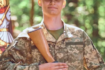 Це підлітки, які долучилися до війська під час війни