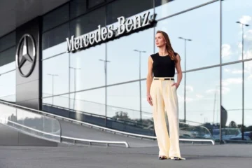 Еліна Світоліна однією з перших протестувала новий простір Mercedes-Benz у Києві: як це було