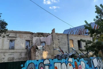 У Києві під виглядом реставрації розбирають стіни історичної кам’яниці Киселівського – Дмитро Перов