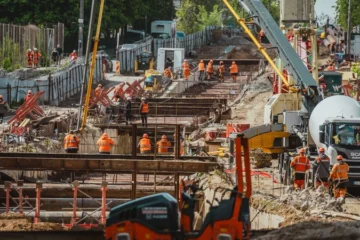 Будівництво метро на Виноградар і капремонт Харківського шосе не зупиняли – КМДА