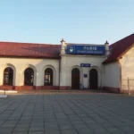 Приміський вокзал у Львові пропонують ліквідувати або перенести. Що буде на його місці