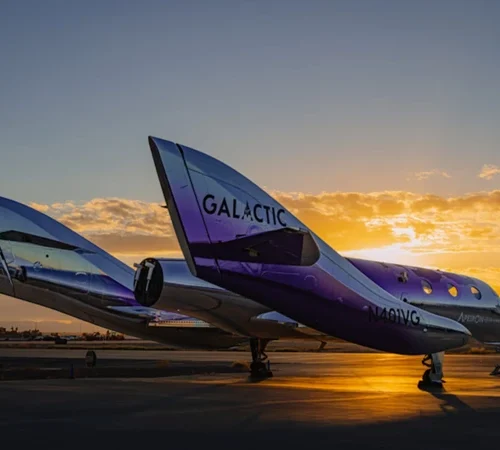 Virgin Galactic показала новий космоліт для туристичних польотів. Квиток коштує 750 тисяч доларів