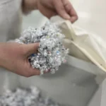Японський бренд випустив меблі з перероблених кросівок