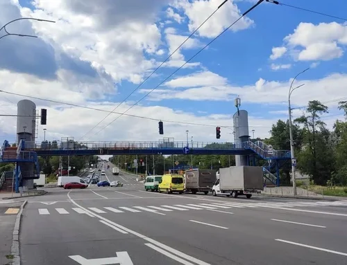 КМДА збирається ремонтувати надземний перехід, де вже 2 роки є наземний – «Пасажири Києва»