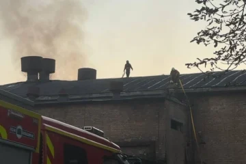 Два знімальні павільйони кіностудії Довженка постраждали внаслідок російського обстрілу