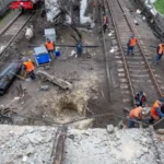 Станція метро «Лісова» відновила роботу