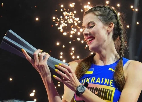 На честь Ярослави Магучіх відкрили зірку на «Площі зірок». А ще її іменем назвали астероїд