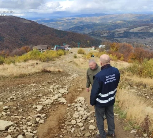 Прокуратура відкрила кримінальну справу через джипінг на горі Гимба