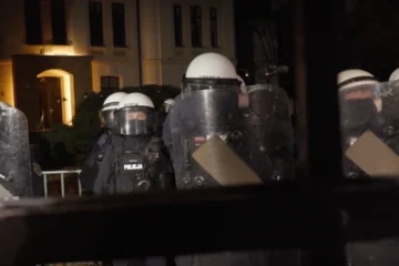 У Польщі спалахнули протести під Конституційним трибуналом. Опозиція каже про «державний переворот»